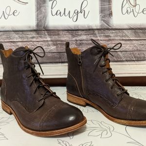 Women's Boots
